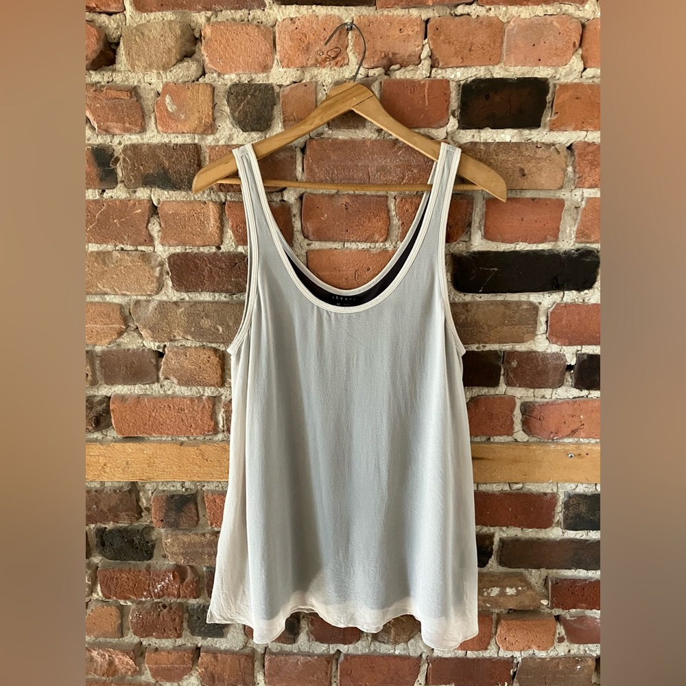 Theory Gray Sleeveless Relaxed Tank Top